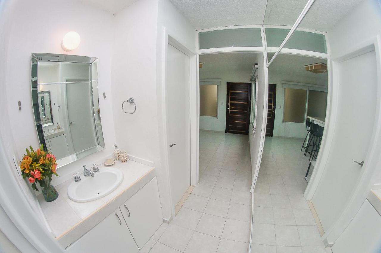 Apartment On The Beach With Terrace Ocean View, Brisas Cancun 01 By Beach & Ocean Apartments Exterior photo